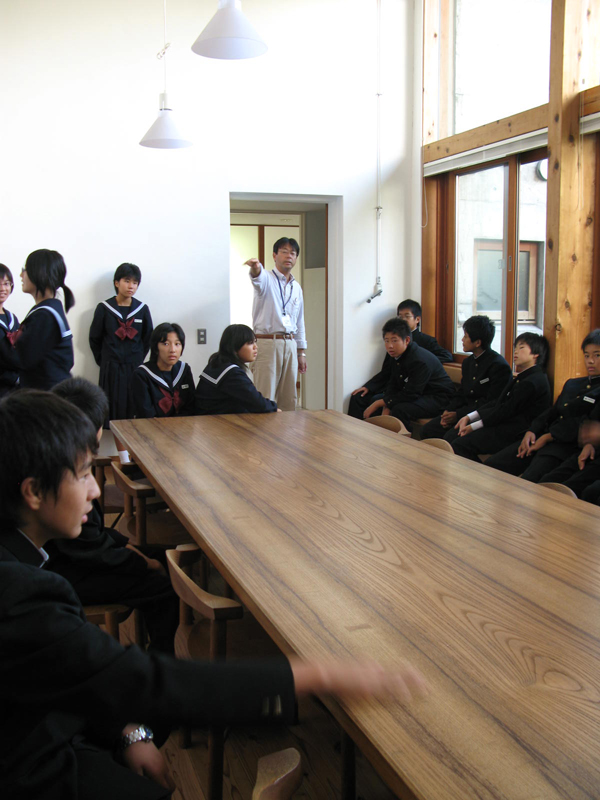 写真:見学の様子