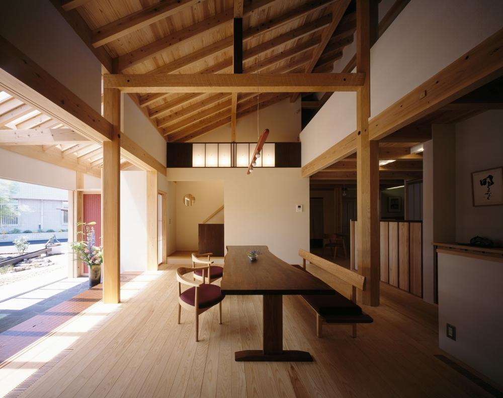埼玉県本庄市で自然素材の木組みの家を建てるなら陽の栖・小林建設